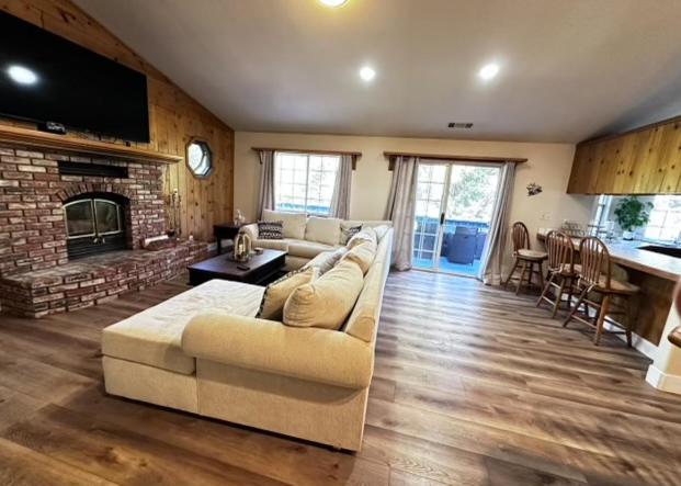 Bluebird Cabin Crestline Exterior foto